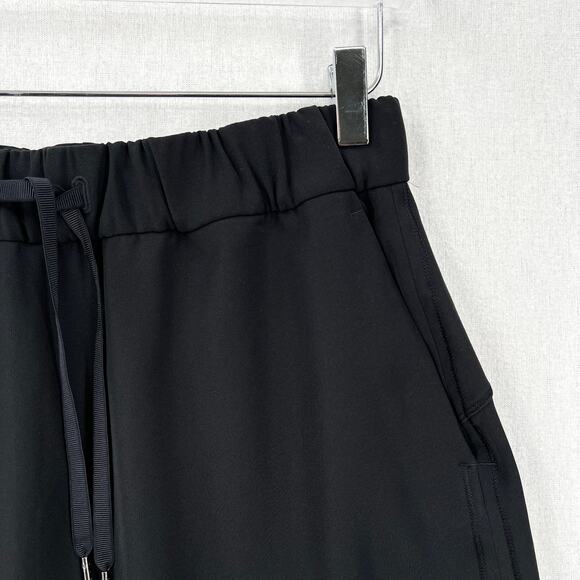 LULULEMON On The Fly Skirt Womens 8 Black Casual Travel Woven Athleisure Mini - Picture 12 of 16